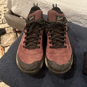 Danner 2650 hiking shoes size 8.5